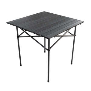 Outdoor folding table